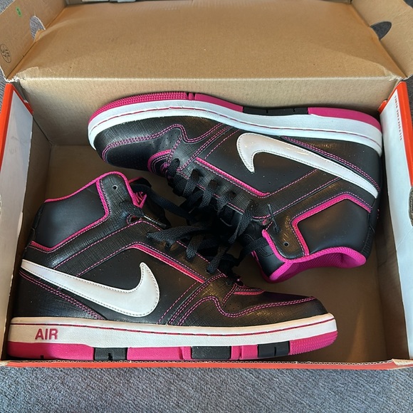 Nike Air Prestige 3 Pink High Tops - Picture 8 of 8